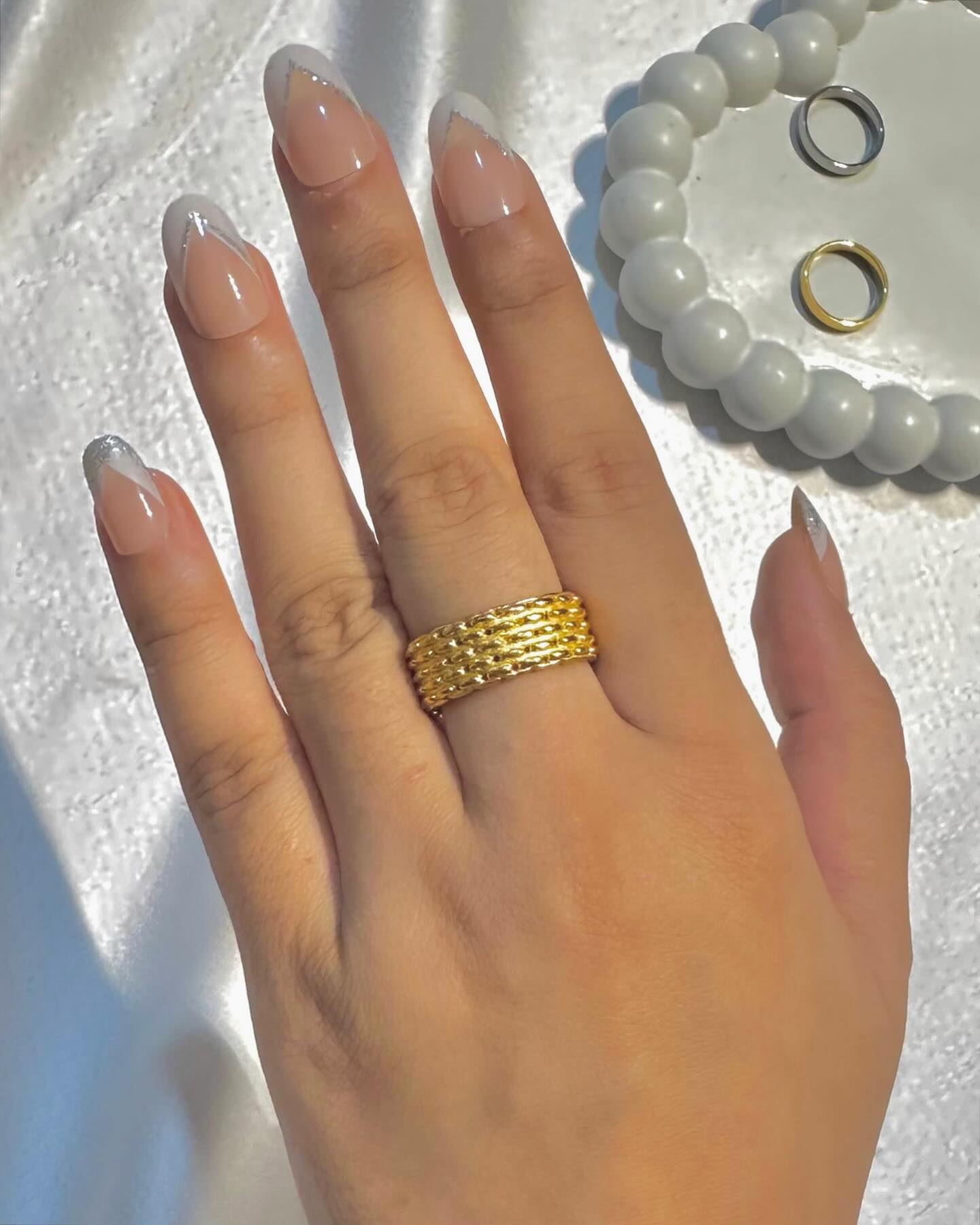 Dove Ring