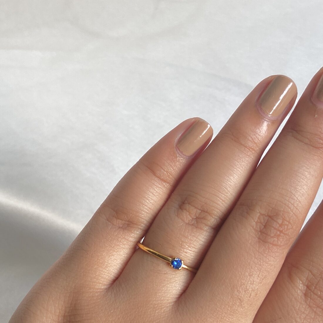 Nova - Minimalist Solitaire Ring