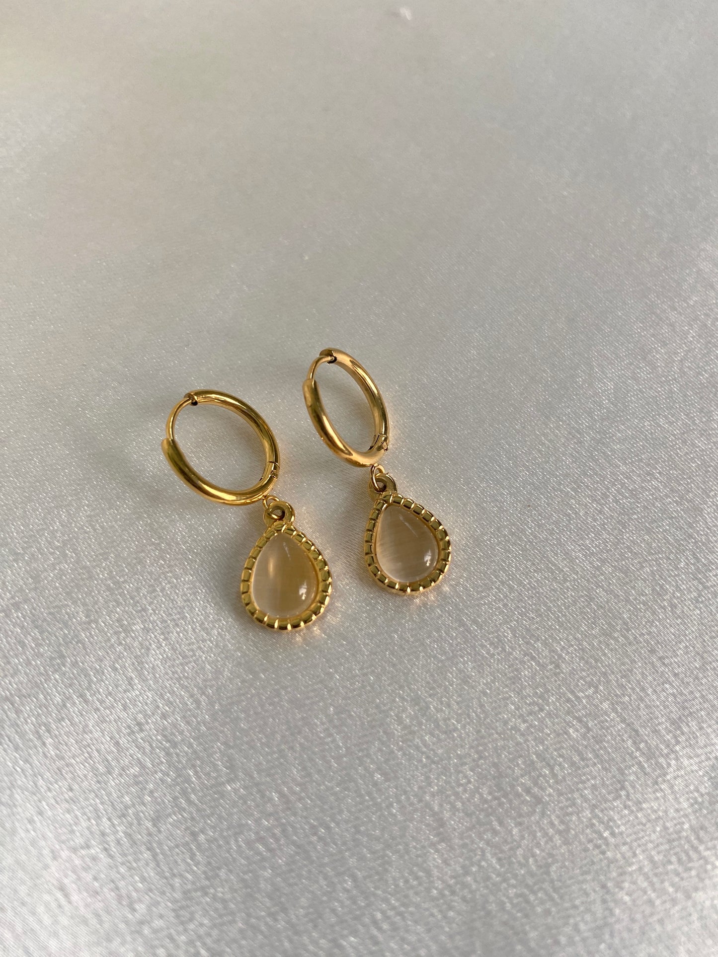 Drop Gold Hoops